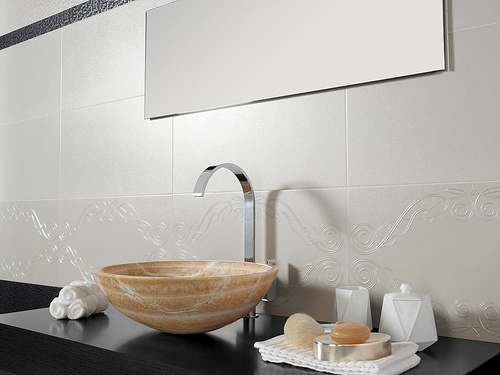 Porcelain Tile and the Traditional Bathroom | Home Art Tile Kitchen and Bath