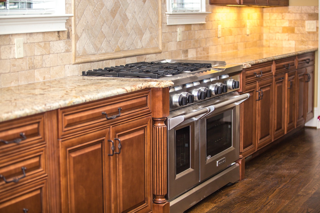 Porcelain vs Ceramic Tile: Best Kitchen Backsplash Materials Explained | Home Art Tile Kitchen and Bath