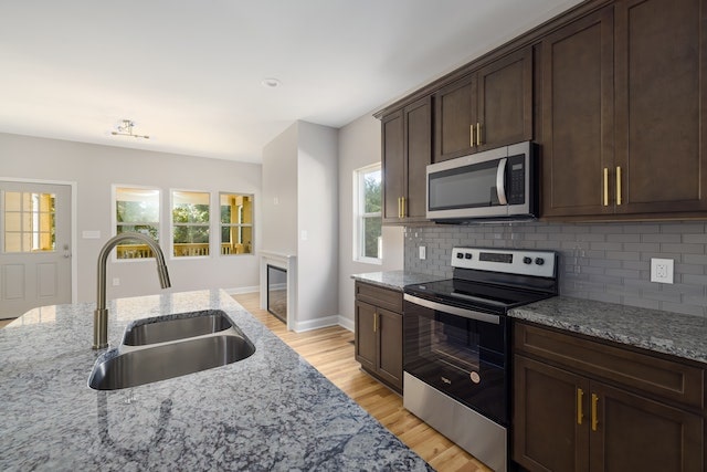 Modern Kitchen Cabinet Ideas to Update Your NY Kitchen in 2025 | Home Art Tile Kitchen and Bath