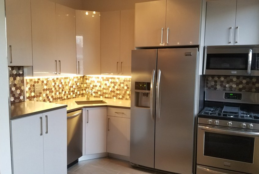 Kitchen Backsplash Ideas for White Cabinets 2025 Guide | Home Art Tile Kitchen and Bath