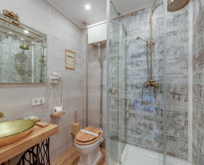 Full Guide on Choosing the Best Bathroom Plumbing Fixtures NYC | Home Art Tile Kitchen and Bath